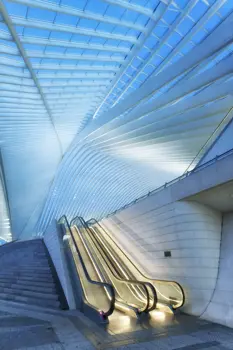 Escalators for entering underground station